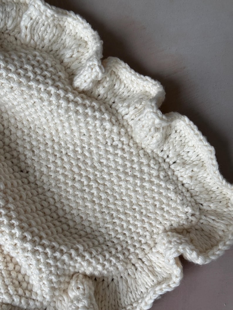 Ruffle Baby Blanket Knitting Pattern