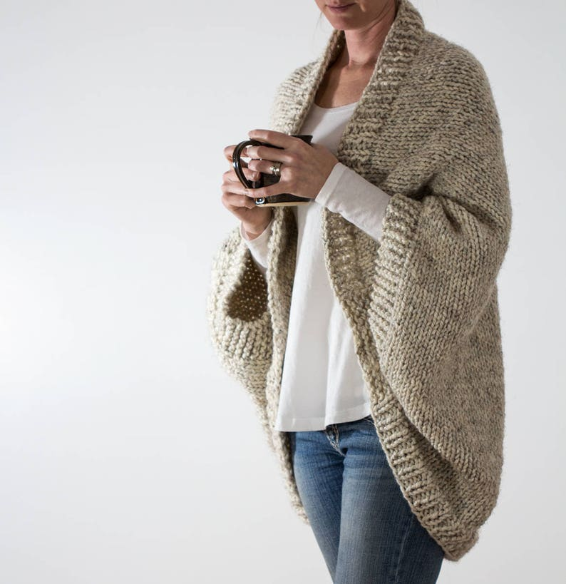 Scoop Shrug Knitting Pattern