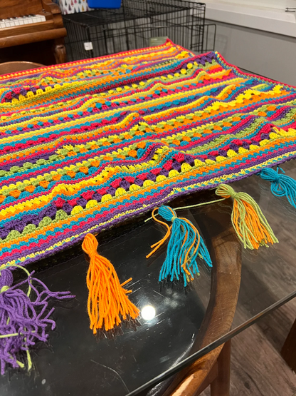 Siesta Fiesta Crochet Blanket Pattern.
