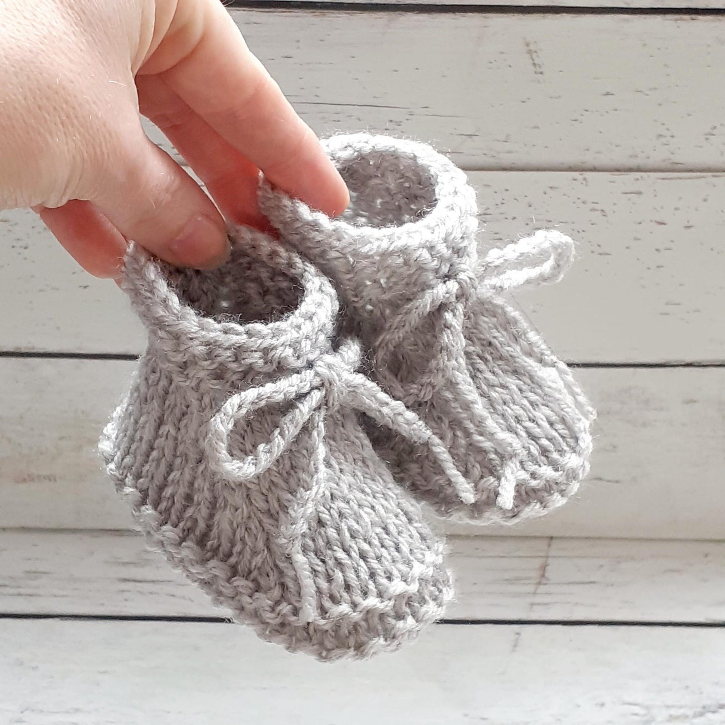 Baby Booties Knitting pattern