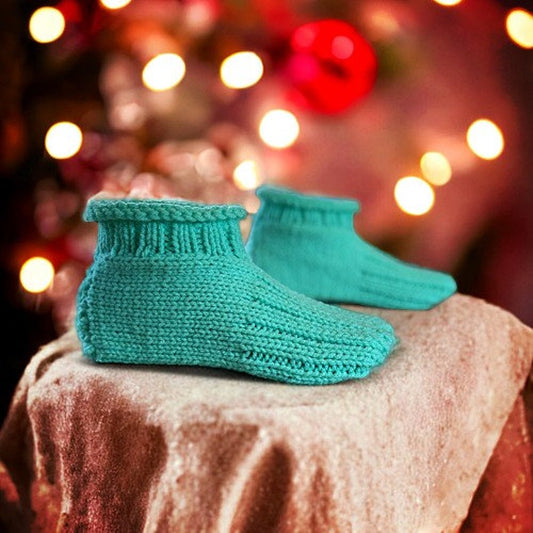 Knitting Pattern - Knitted Cozy Cuff Slippers