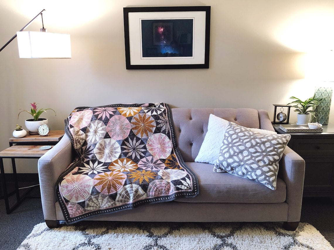 Crochet Blanket Pattern – Marguerite Flower Design