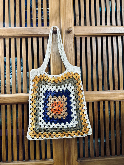 Granny Square Tote Bag Crochet Pattern