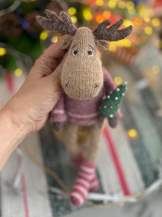 Moose Knitting Pattern