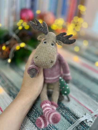 Moose Knitting Pattern
