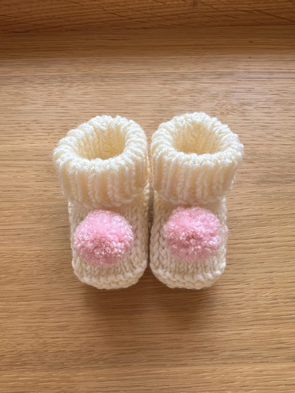 Pom Pom Booties Knitting Pattern