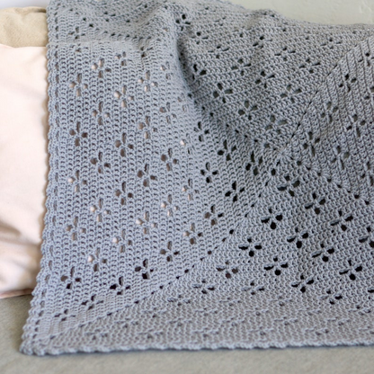Petals Crochet Baby Blanket Pattern