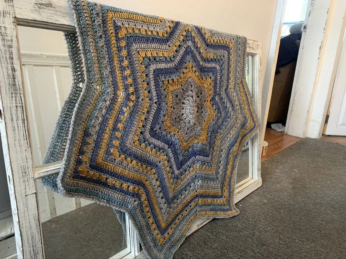 6-Day Star Blanket Crochet Pattern