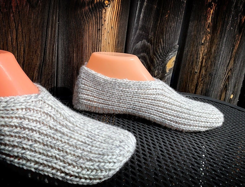 Easy Knitting Slippers Pattern for Beginners